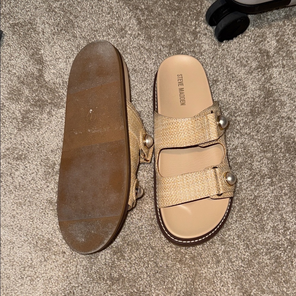 Steve Madden Beige Buckle Sandals - Picture 2 of 4